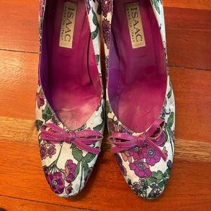 Isaac Mizrahi Rare Silk Floral Stiletto Heels